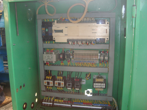 Tụ điều kiển